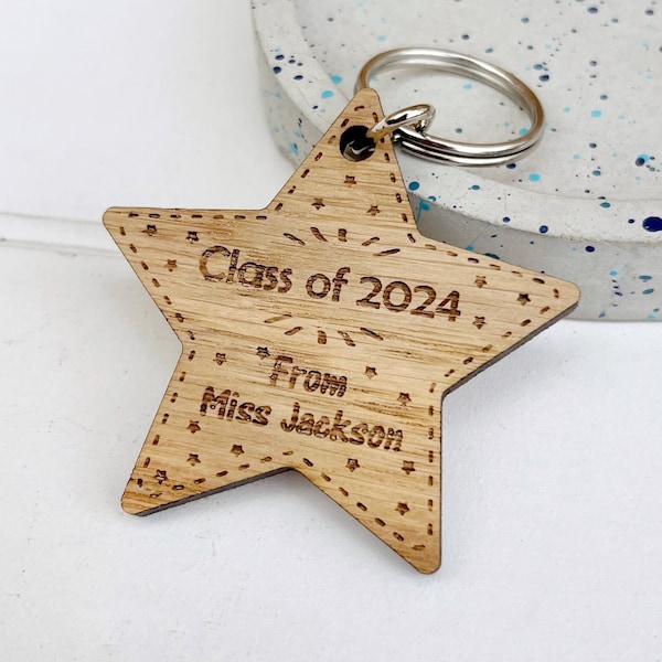 Class of 2024, School leavers keyring sets, Year 6 leavers, Teacher Pupil Gift, Whole class gifts from teachers, Personalised class keyrings