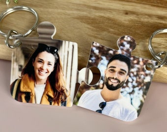 2 Interlocking Couples Photo Puzzle Keyrings, Personalised Valentines Day Gift, Anniversary Gift for Him, His and Hers Couples Keychains