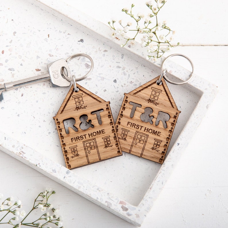 Set of 2 Couples New Home Keyrings - Housewarming Gift - Personalised First Home Keyrings - Couples Keyrings - His & Hers Keyrings 