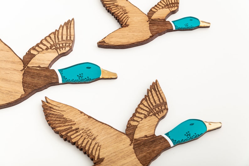 Ensemble de 3 canards volants, canards Hilda des années 1950, décoration champêtre, décoration murale en bois unique, cadeau fête des pères 2024, cadeau de chasse pour papa image 3