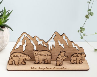 Scena di orso familiare personalizzata, regalo per la festa del papà da parte dei bambini, scena di montagna personalizzata per un massimo di 8 membri della famiglia