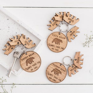 Bear Keyring for Dad, Personalised Daddy Bear Gift, Engraved wooden bear keyring, Personalised gift from Children, Small Father's Day Gift image 7