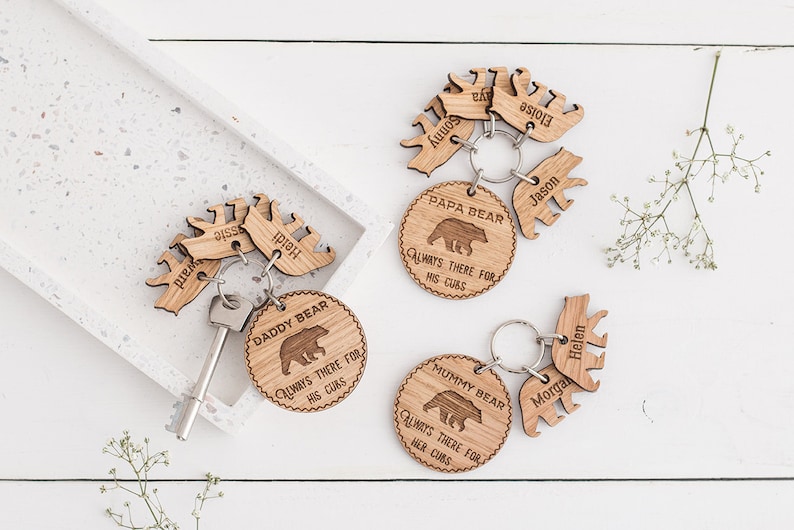 Bear Keyring for Dad, Personalised Daddy Bear Gift, Engraved wooden bear keyring, Personalised gift from Children, Small Father's Day Gift image 7