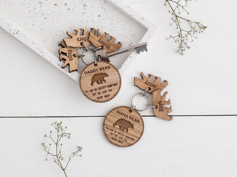 Bear Keyring for Dad, Personalised Daddy Bear Gift, Engraved wooden bear keyring, Personalised gift from Children, Small Father's Day Gift image 6