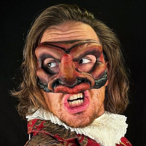 Il Capitano Spitano Venetian Mask: Commedia dell&#39;Arte Captain for Masquerade, Mardi Gras & Theater