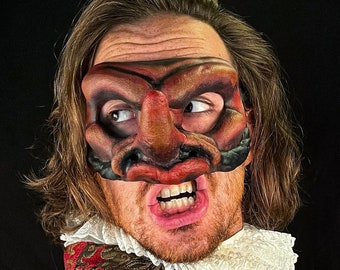 Il Capitano Spitano Venetian Mask: Commedia dell&#39;Arte Captain for Masquerade, Mardi Gras & Theater