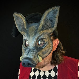 Boar Mask: Realistic Animal Head for Halloween, Cosplay, Viking Reenactment & Masquerade Parties
