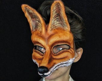 Reynardine {a fox mask}