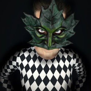 Summer Green Man mask. image 2