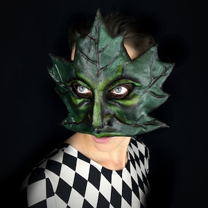 Summer Green Man mask. image 4