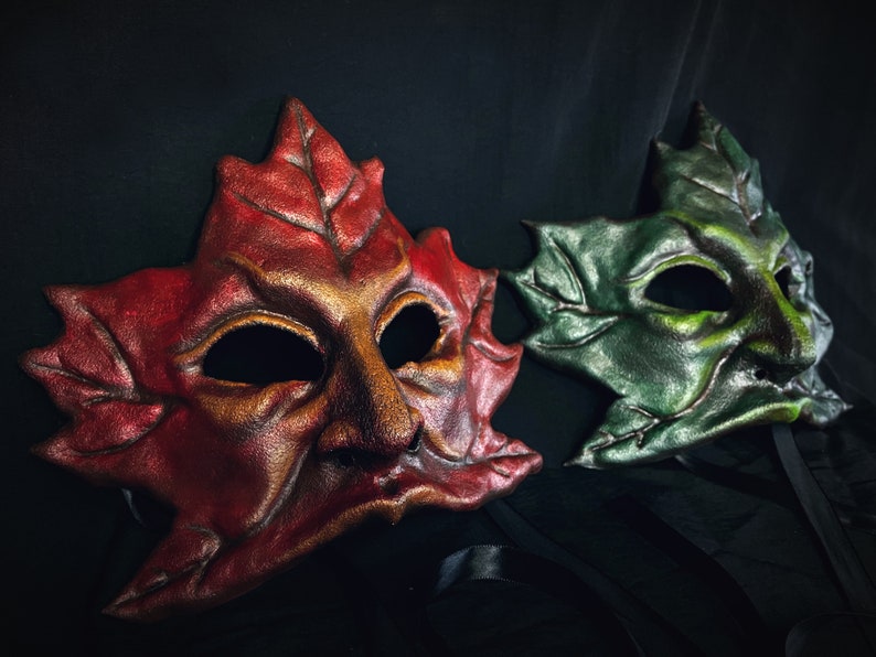 Summer Green Man mask. image 7