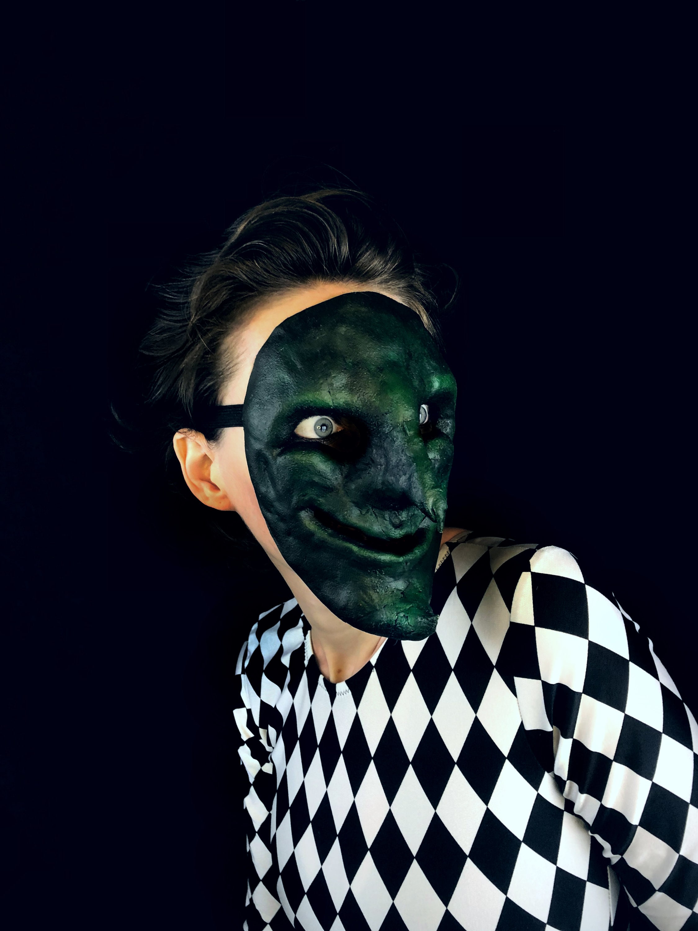 Emerald Witch Mask for Halloween, Masquerade Balls & Magical Cosplay - Etsy