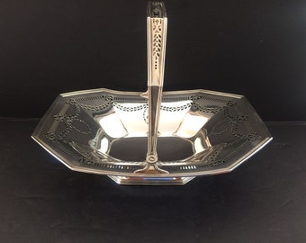 Fruit Basket with Handle  Stgerling Silver TIFFANY & CO.