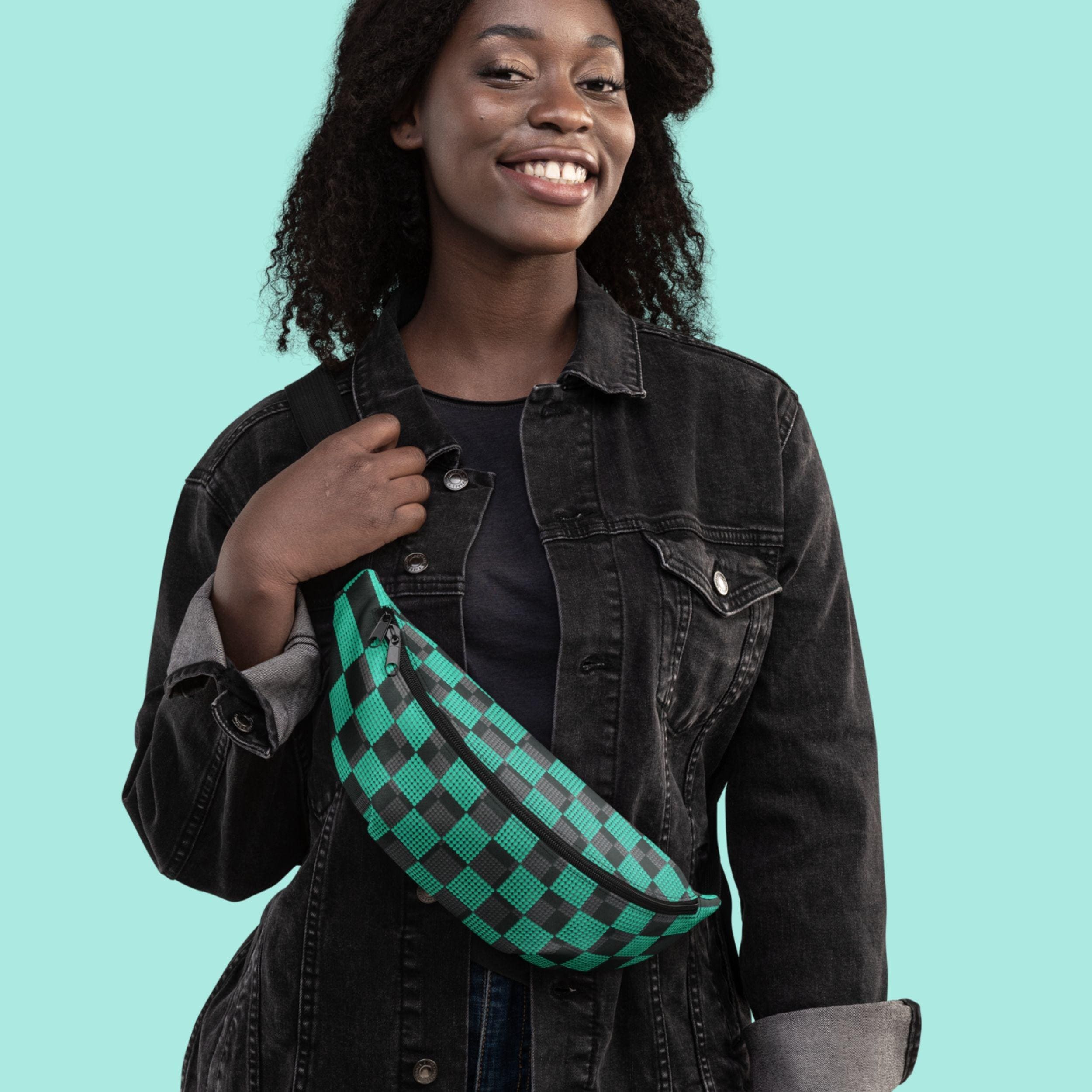 Y2K 00s Archive / Tech Nylon Sling Bag