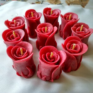 candles roses, roses candles , red roses, beeswax candles, favor candles, wedding favor candles , wedding candles favors , unique candles