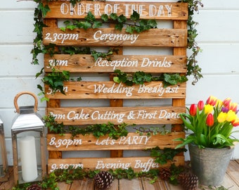Hand Painted Rustic Personalised 'Order Of The Day' Wedding Sign / Pallet Wood Sign / Order Of Events / Wedding Reception / Wedding Decor