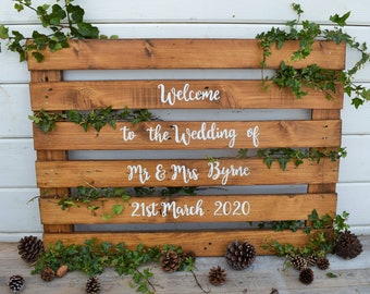 Hand Painted Rustic Personalised 'Welcome' Wedding Sign / Pallet Wood Sign / Wedding Reception / Wedding Decor / Wedding Signage
