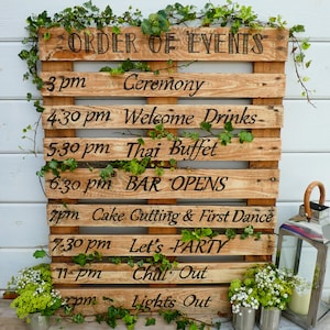Hand Painted Rustic Personalised 'Order Of The Day' Wedding Sign / Pallet Wood Sign / Order Of Events / Wedding Reception / Wedding Decor 7