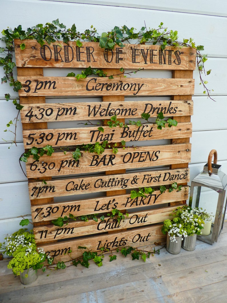 Hand Painted Rustic Personalised 'Order Of The Day' Wedding Sign / Pallet Wood Sign / Order Of Events / Wedding Reception / Wedding Decor image 7