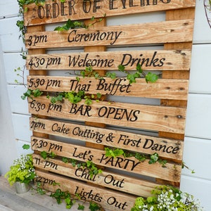 Hand Painted Rustic Personalised 'Order Of The Day' Wedding Sign / Pallet Wood Sign / Order Of Events / Wedding Reception / Wedding Decor 9