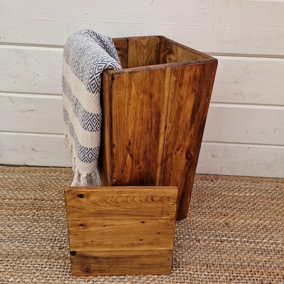 Reclaimed Wooden Laundry Basket With Lid Handcrafted Rustic Laundry Box Wooden Laundry Hamper Washing Basket Wood Laundry Basket Bin Etsy