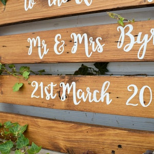 Hand Painted Rustic Personalised 'Welcome' Wedding Sign / Pallet Wood Sign / Wedding Reception / Wedding Decor / Wedding Signage image 8