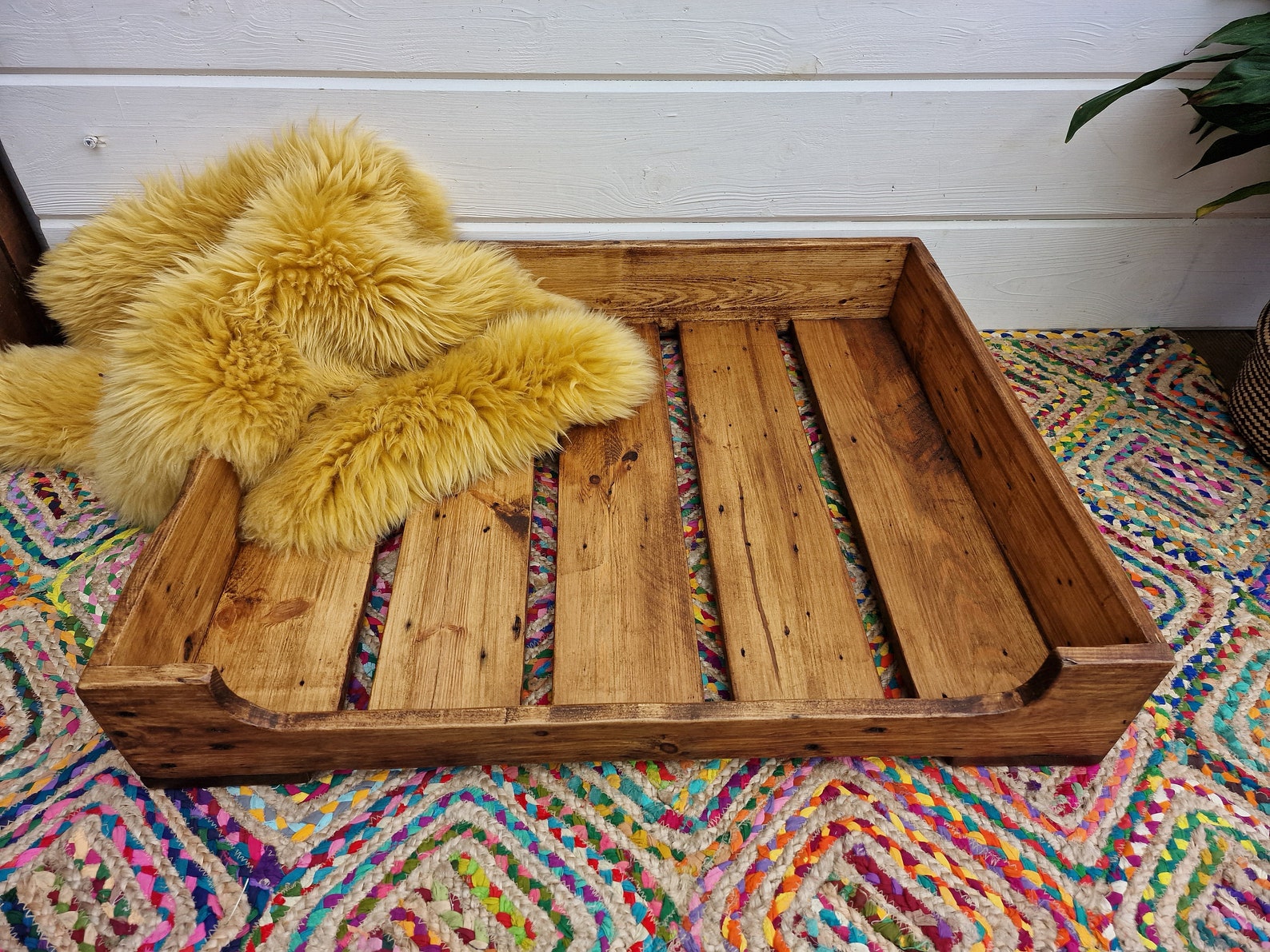 Handcrafted Rustic Reclaimed Wooden Dog Bed / Solid Wood Cosy Etsy UK