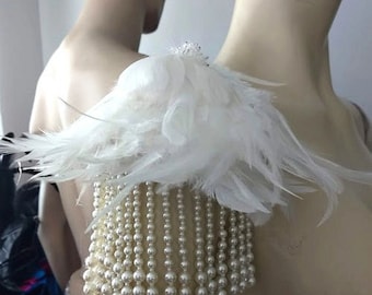 Hombreras de perlas blancas – Adornos de plumas para los hombros, hombreras de perlas para novias, joyería nupcial para los hombros, accesorios para disfraces de vedette