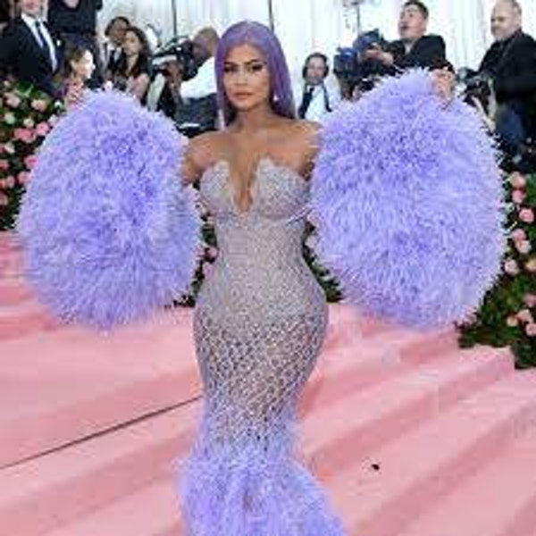 Lavendel lila Federn Armstück MET Gala Kylie Jenner inspiriert 2 Ärmel (1 Paar) Handgemacht in den USA, Schiff aus den USA