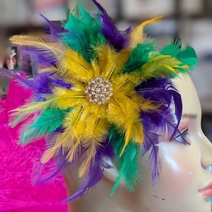 Mardi Gras Colors Feather Hairpiece hair clip barrette hair accessory headpiece Feather hairpin Handmade feather clip gold, purple green