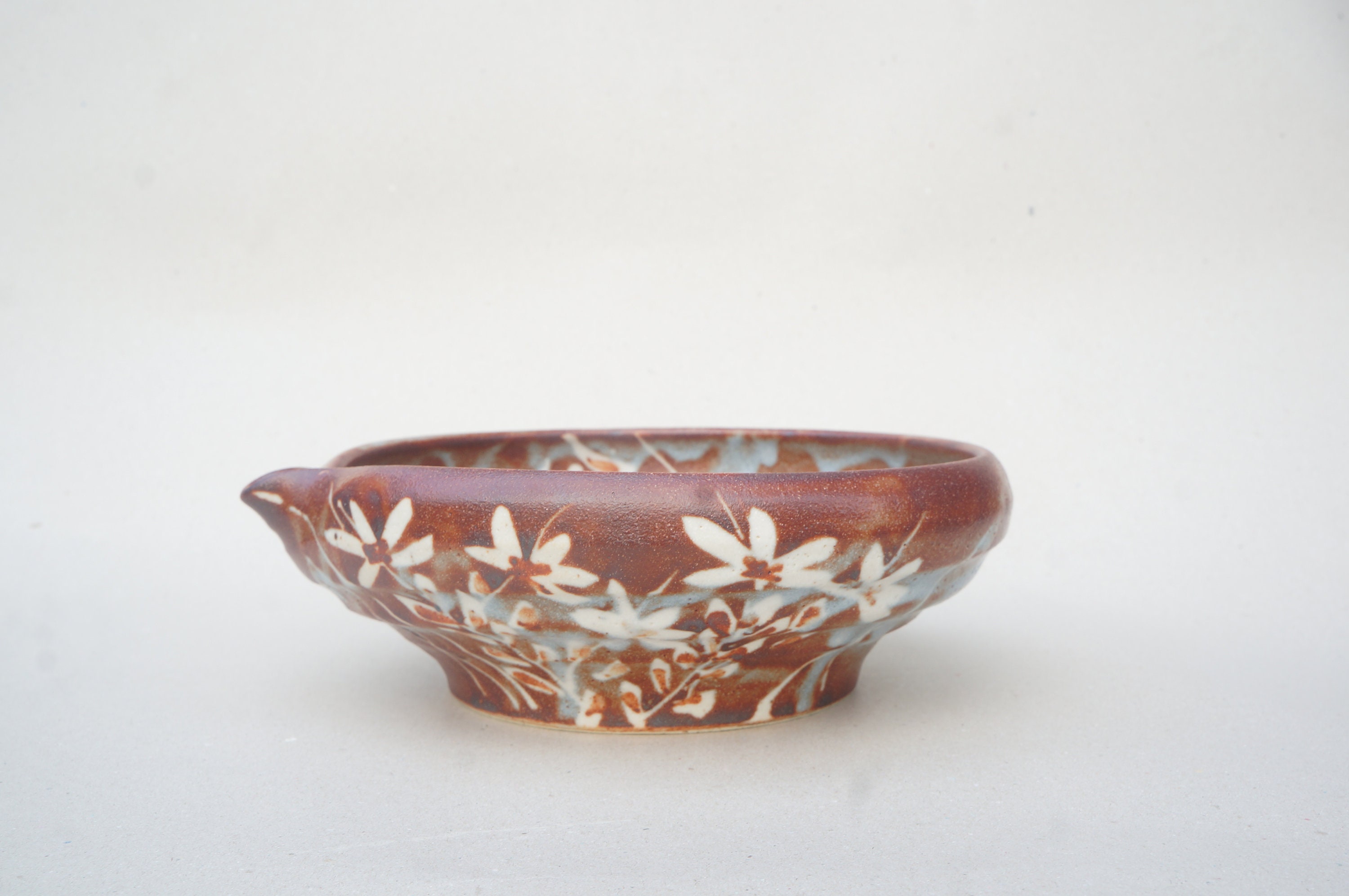 8'' Japanese Ceramic Bowl with Spout/Shino Glaze style Etsy