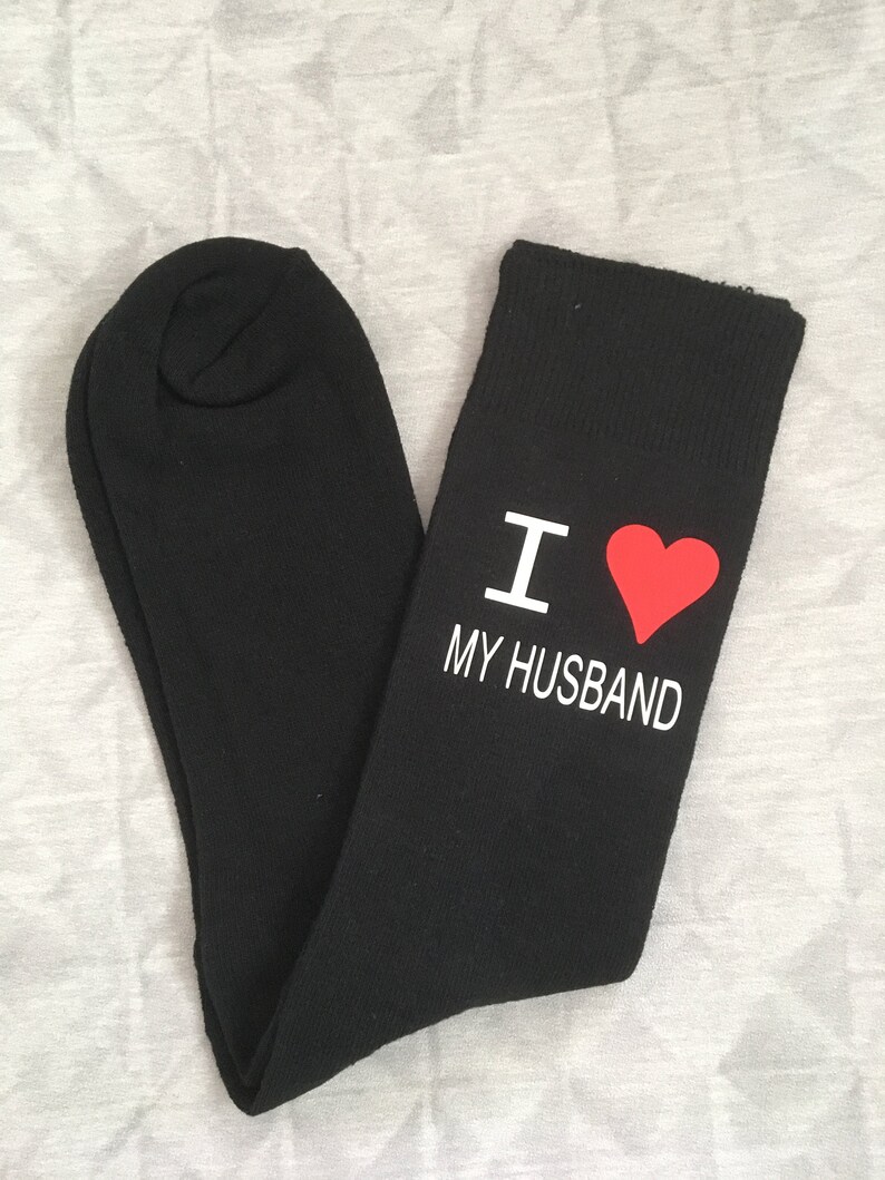I love my husband Men/'s Black Novelty Socks Christmas Gift Birthday Gift Secret Santa Stocking Filler Gift from Husband