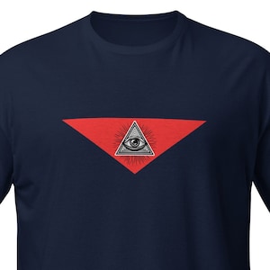 Eye of Providence - All Seeing Eye Men&#39;s T-Shirt Illuminati Witchcraft Shirt, aesthetic gifts, Witchy Gift for her Occult outfit, Pagan Gift