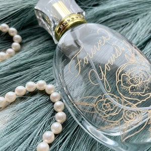 Refillable Personalized Engraved Perfume Bottle for Bride, Wedding Keepsake, Flat Lay Detail, Mother of the Bride Gift, Bride Keepsake Glass