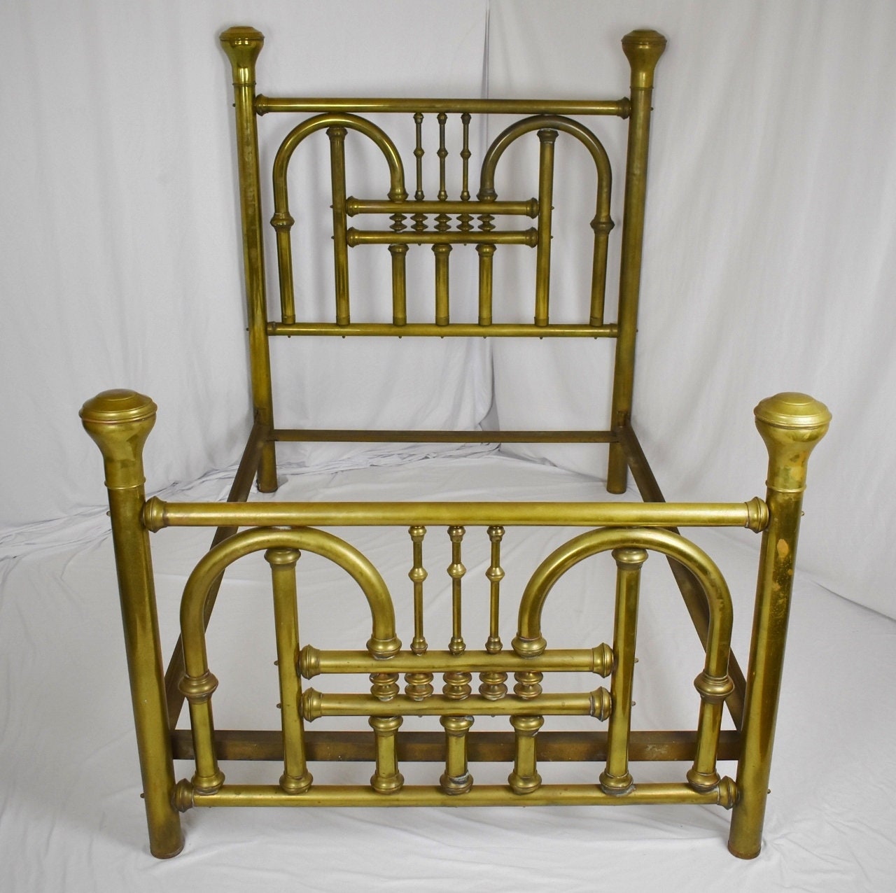 Old brass bed deals