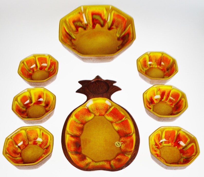 Group of 8 Vintage Sequoia Ceramic Salad Bowl Set /& Pineapple Tray