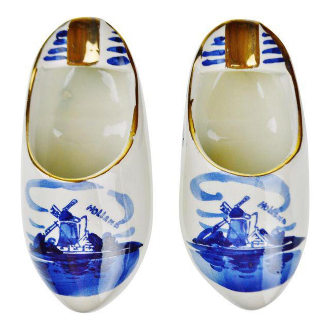 Delfts Blauw Holland Porcelain Hand Painted Shoe Ashtrays A Etsy