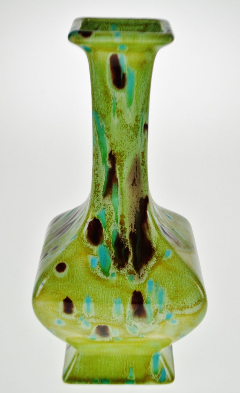 Vintage Peacock Feather Design Art Pottery Vase Artist Signed image 5