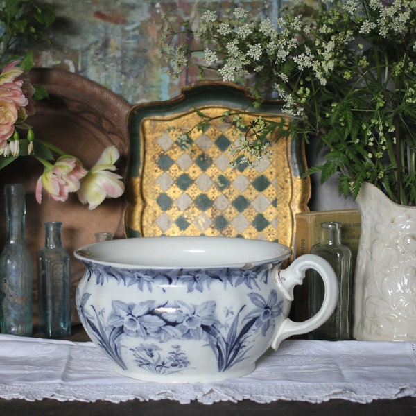 Antique Wedgwood & Co Ltd 'Nancy' Royal Semi Porcelain Chamber Pot / Plant Pot / Antique Homewares / Home Decor / Period Living