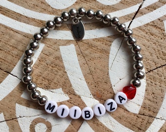 Custom letter beads bracelet with Swarovski heart