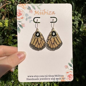 Monarch butterfly, Danaus plexippus, butterfly wing earrings, epoxy earrings, real butterfly wings, stainless steel, statement earrings.