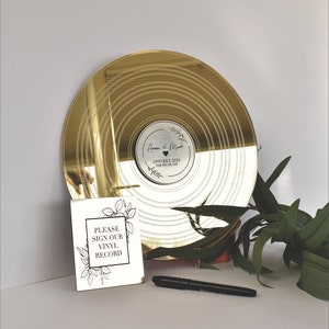 Unique Wedding Record Guestbook – Alternative Guest Book Vinyl Frame – Personalized Wedding Keepsake – Custom Guest Sign Record