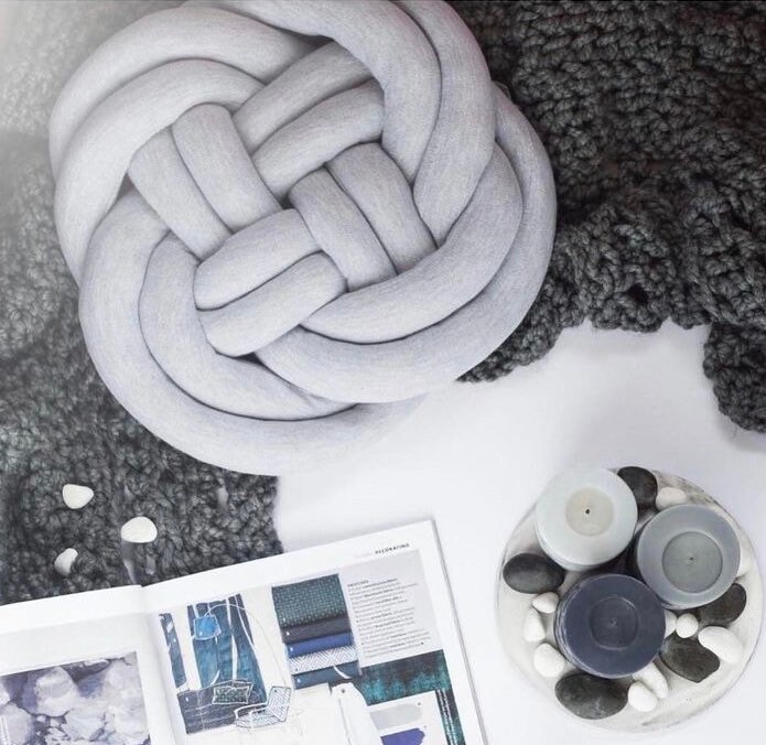 Knot Pillow Large Knot Pillow Velvet Knot Cushion in Celtic Etsy