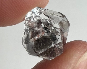 ハーキマー水晶 非常に高品質の透明なハーキマーダイヤモンド、水晶クラスター、両端が