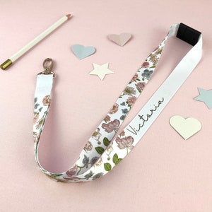 Wildflower Personalised Lanyard, Custom Lanyard, Floral Customised Name Teacher Lanyard, Nurse Gift, Teacher Gift, Gift for Friend