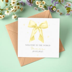 Personalisierte gelbe Bogen-Babykarte, Aquarell-Baby-Grow-Karte, Willkommen in der Weltkarte, Baby-Mädchen, personalisierte Neugeborenen-Babykarte