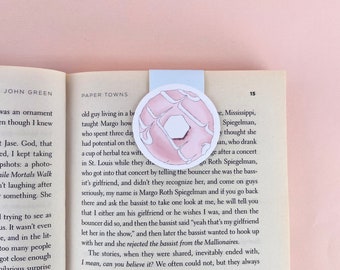 Iced Biscuit Magnetic Bookmark, Book Lover Gift, Book Worm, Cute Bookmark, Illustrated Bookmark, Food Page Saver, Book Accessories
