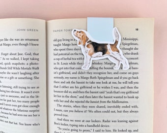 Beagle Dog Magnetic Bookmark, Book Lover Gift, Book Worm, Cute Bookmark, Illustrated Bookmark, Animal Page Saver, Book Accessories