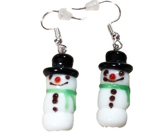 Snowmen Earrings, Beaded Jewelry, Beaded Earrings, Christmas Earrings, Snowmen Jewelry,  Holiday Jewelry, Dangle Earrings, Drop Earrings