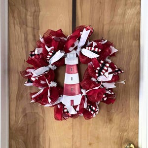 Red White Lighthouse Mesh Wreath, Nautical Coastal Front Door Decor, Beach House Everyday Wreath, Handmade Seaside Home Decoration